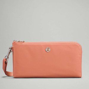 Lululemon  🍋 Now and Always Pouch - NWT